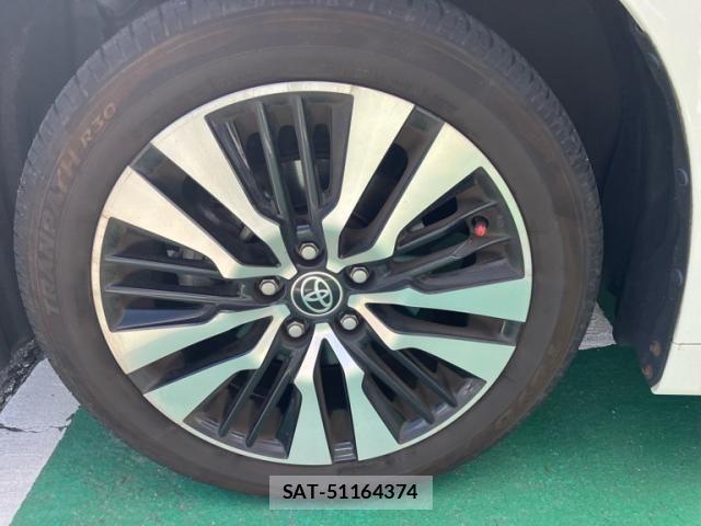 Toyota ALPHARD 2022-08 8685084-13