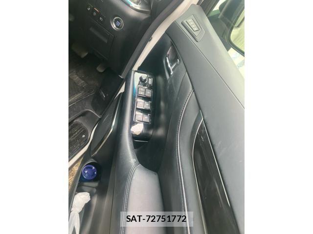 Toyota ALPHARD 2018-05 8685107-10