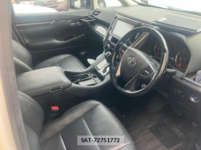 Toyota ALPHARD 2018-05 8685107-12