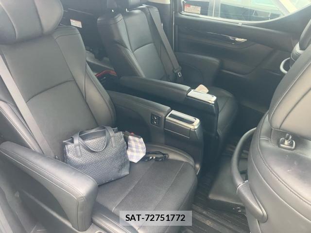 Toyota ALPHARD 2018-05 8685107-13