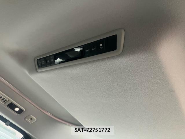 Toyota ALPHARD 2018-05 8685107-15