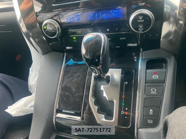 Toyota ALPHARD 2018-05 8685107-22