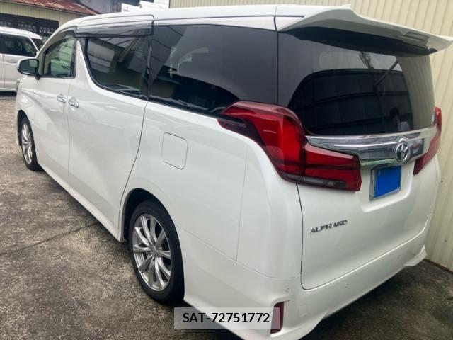 Toyota ALPHARD 2018-05 8685107-2