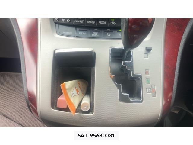 Toyota ALPHARD 2009-10 8740217-19