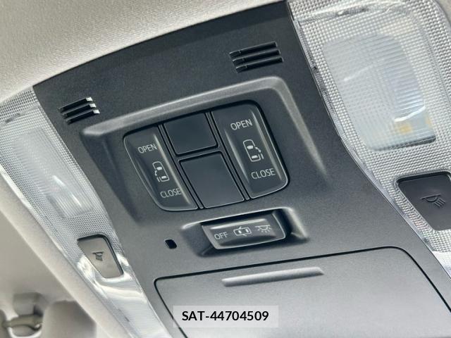 Toyota ALPHARD 2016-04 8740196-15