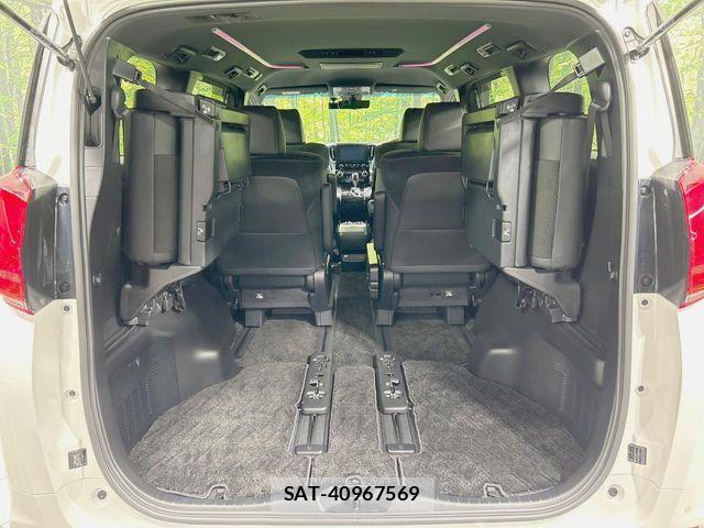 Toyota ALPHARD 2021-04 8740174-10