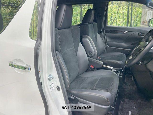 Toyota ALPHARD 2021-04 8740174-8