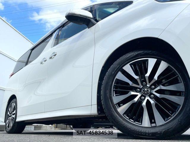 Toyota ALPHARD 2018-05 8740169-12