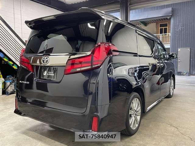 Toyota ALPHARD 2021-08 8740193-4