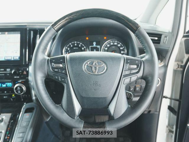 Toyota ALPHARD 2016-08 8740188-15