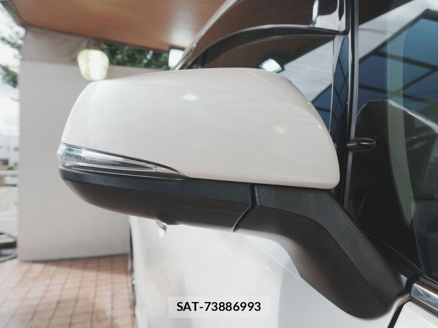 Toyota ALPHARD 2016-08 8740188-20