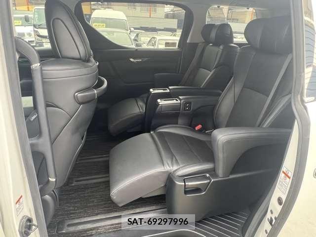 Toyota ALPHARD 2020-12 8740184-14