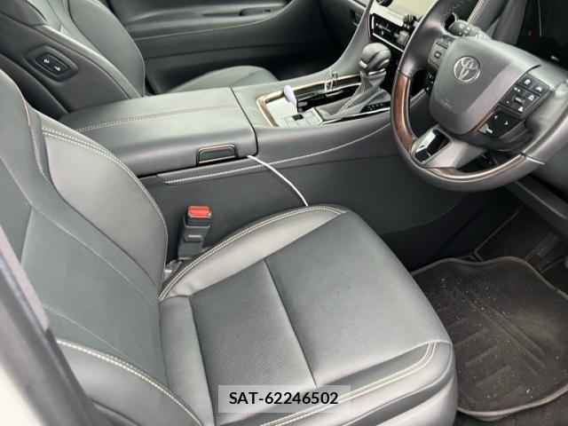 Toyota ALPHARD 2025-03 8740152-11