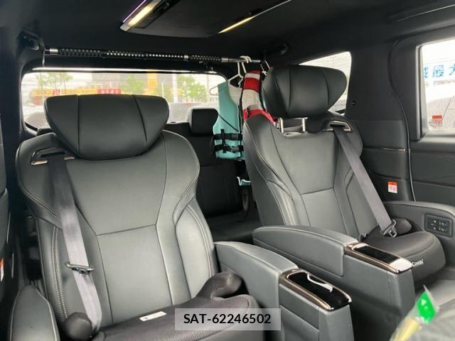 Toyota ALPHARD 2025-03 8740152-12