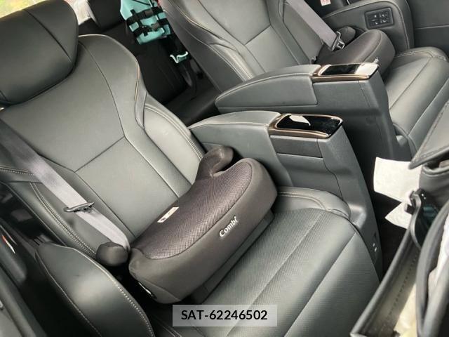 Toyota ALPHARD 2025-03 8740152-13