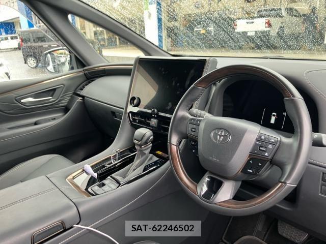 Toyota ALPHARD 2025-03 8740152-8