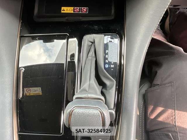 Toyota ALPHARD 2024-12 8740154-11