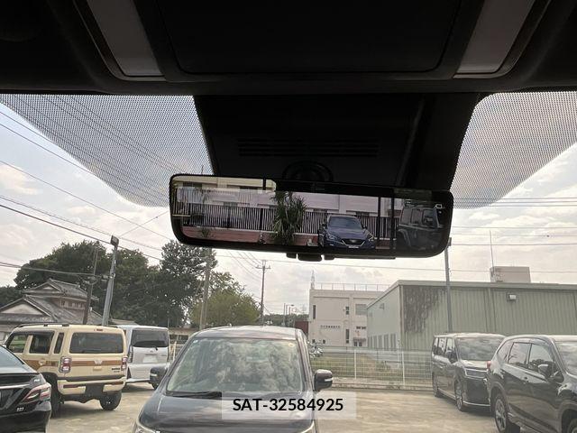 Toyota ALPHARD 2024-12 8740154-16