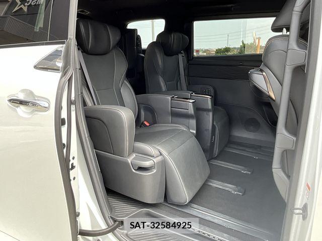 Toyota ALPHARD 2024-12 8740154-20
