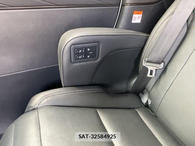 Toyota ALPHARD 2024-12 8740154-21
