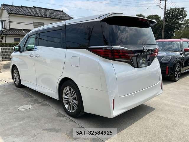 Toyota ALPHARD 2024-12 8740154-3