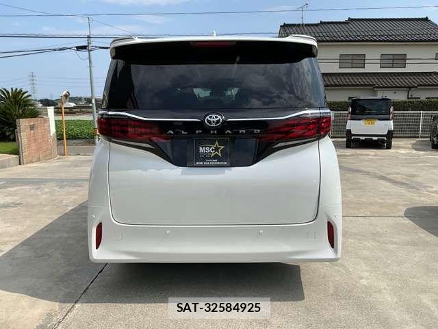 Toyota ALPHARD 2024-12 8740154-4