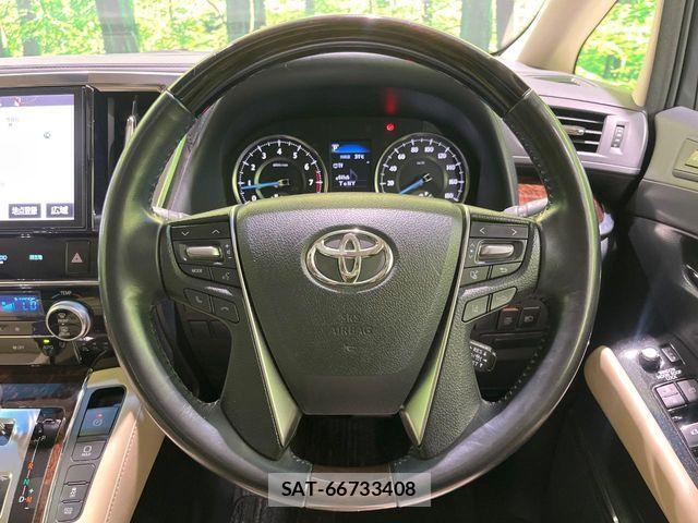 Toyota ALPHARD 2018-02 8740191-11