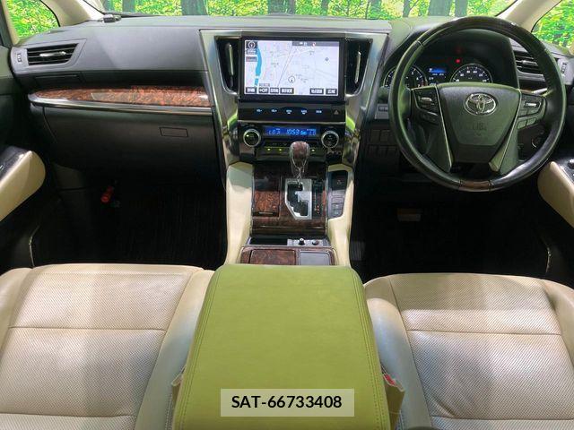 Toyota ALPHARD 2018-02 8740191-1