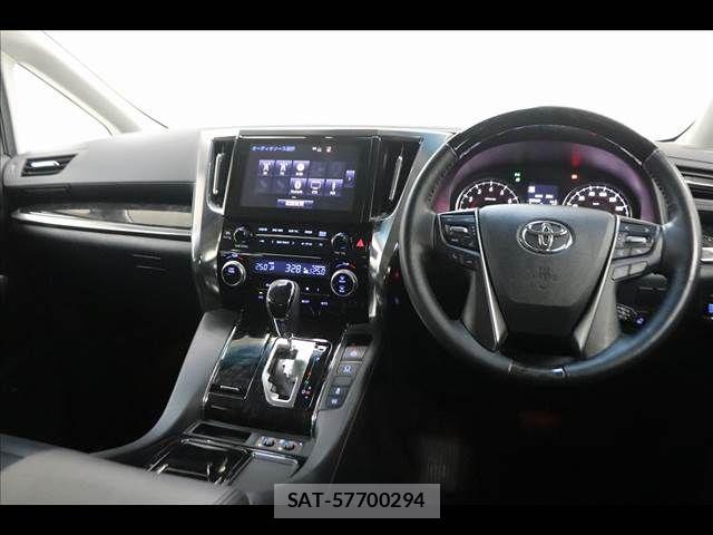 Toyota ALPHARD 2019-10 8740166-1