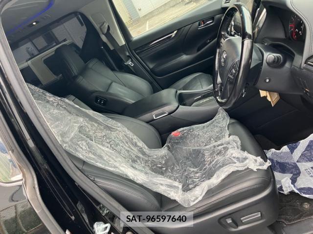 Toyota ALPHARD 2020-03 8740198-11