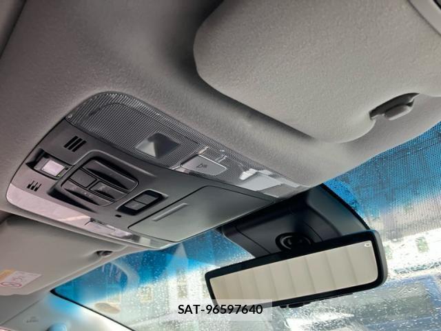 Toyota ALPHARD 2020-03 8740198-21