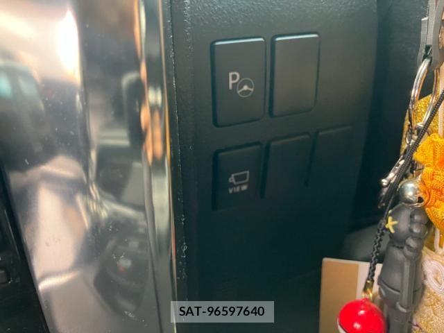 Toyota ALPHARD 2020-03 8740198-23
