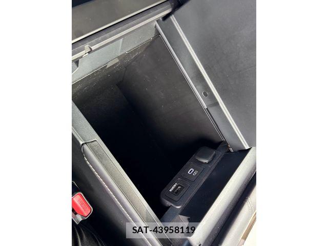 Toyota ALPHARD 2025-06 8740129-29