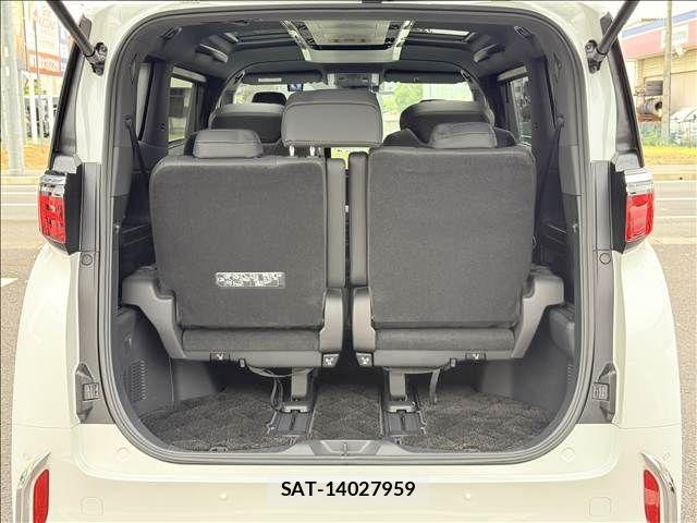 Toyota ALPHARD 2023-11 8740150-10