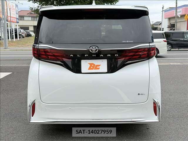 Toyota ALPHARD 2023-11 8740150-22