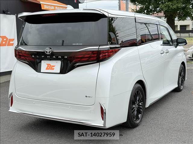 Toyota ALPHARD 2023-11 8740150-23