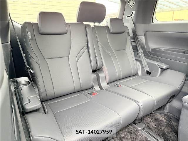 Toyota ALPHARD 2023-11 8740150-25