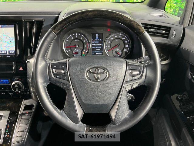 Toyota ALPHARD 2017-12 8740199-10
