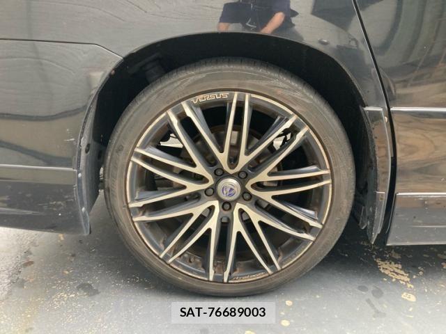 Toyota ALPHARD 2008-10 8740206-7
