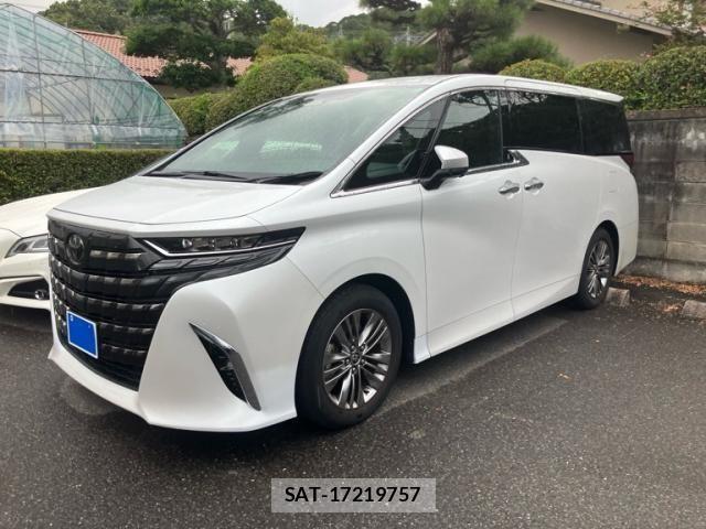 Toyota ALPHARD 2024-01 8740156-2