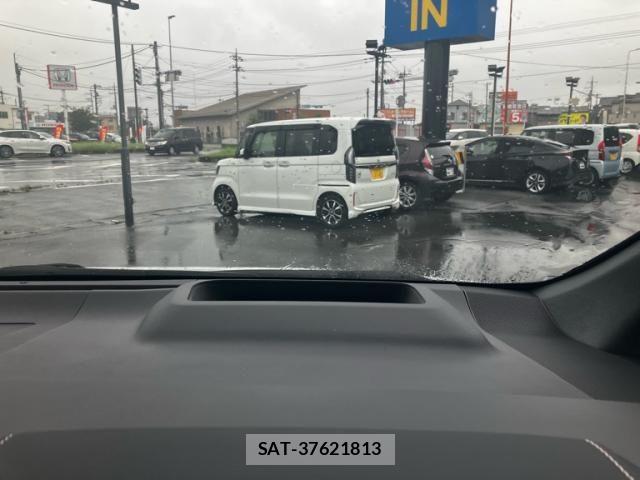 Toyota ALPHARD 2024-01 8740146-16