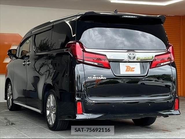 Toyota ALPHARD 2021-03 8740175-12