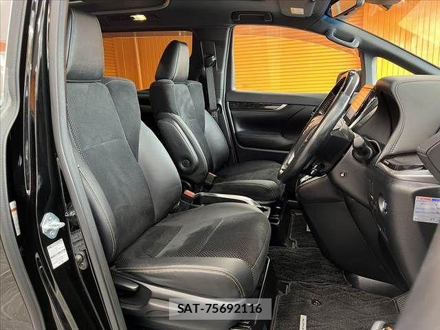 Toyota ALPHARD 2021-03 8740175-15
