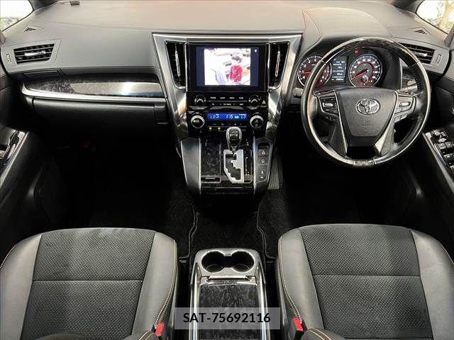 Toyota ALPHARD 2021-03 8740175-1