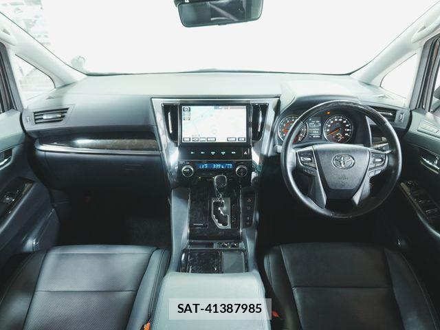 Toyota ALPHARD 2018-10 8740178-1
