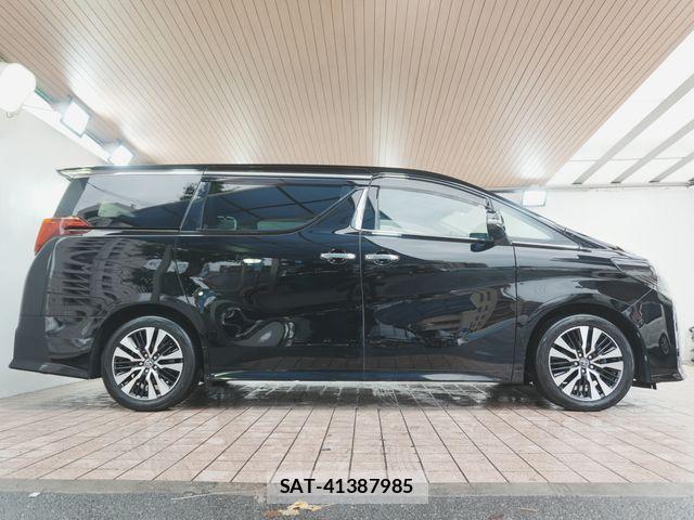 Toyota ALPHARD 2018-10 8740178-27