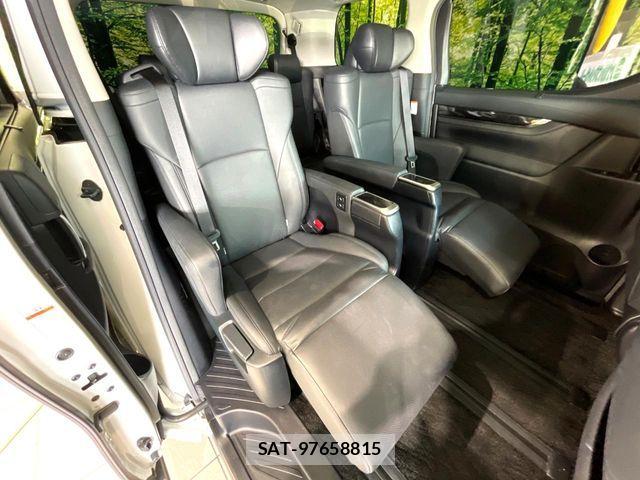 Toyota ALPHARD 2020-04 8740168-8