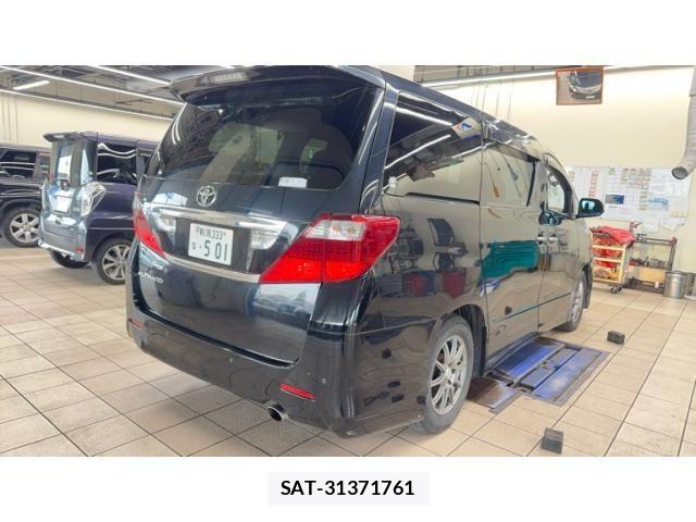 Toyota ALPHARD 2009-11 8740211-1