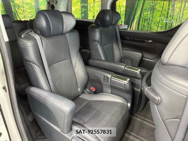 Toyota ALPHARD 2018-07 8740173-8
