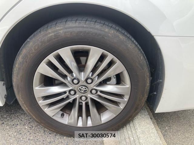 Toyota ALPHARD 2024-06 8740157-6
